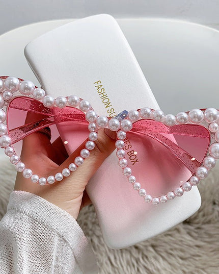 Big Frame Heart-shaped Pearl Sunglasses