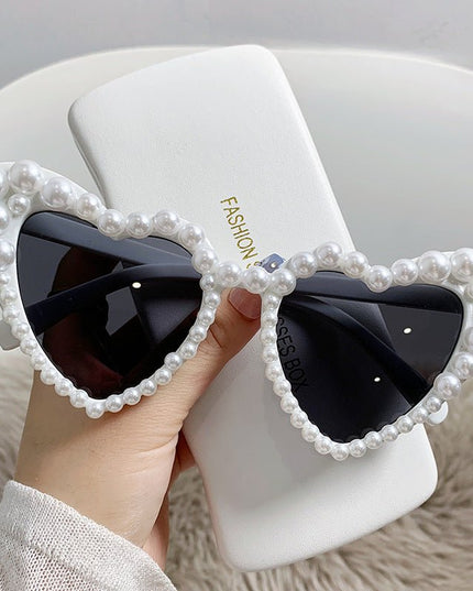 Big Frame Heart-shaped Pearl Sunglasses