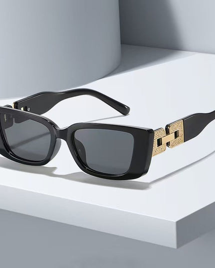 Diamond-Chain Square Sunglasses - gaviara