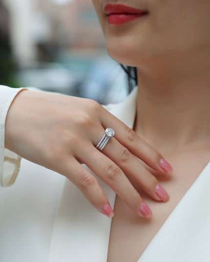 Dreamy Platinum-Plated Moissanite Ring - gaviara