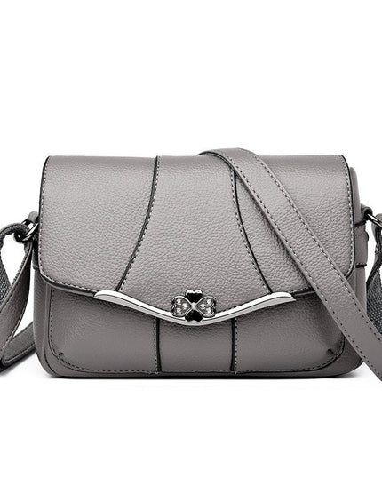 Fashionable Crossbody Bag - gaviara