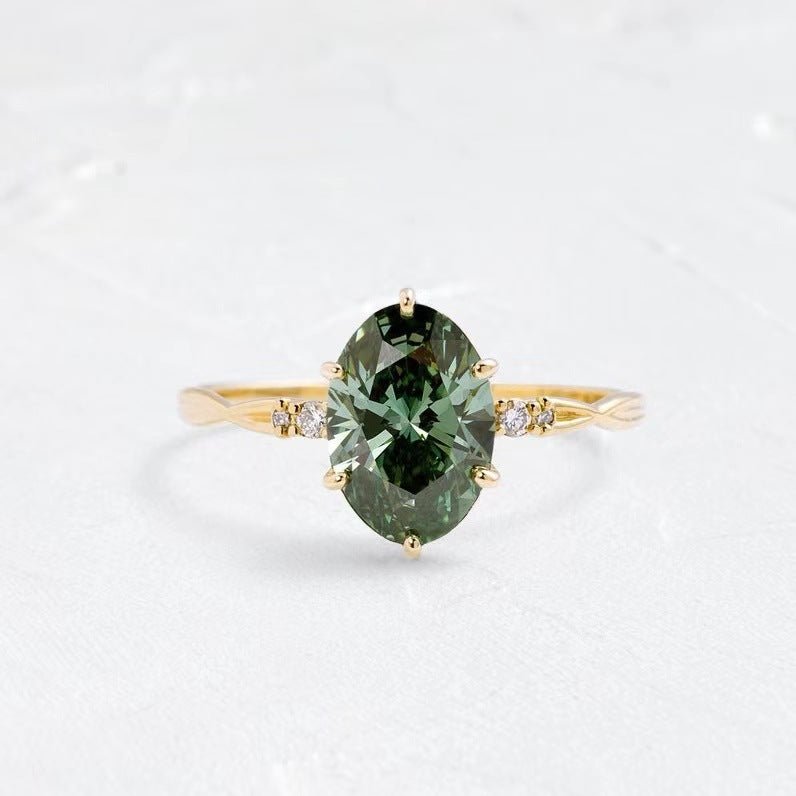 Gold-plated Ring With Emerald - gaviara