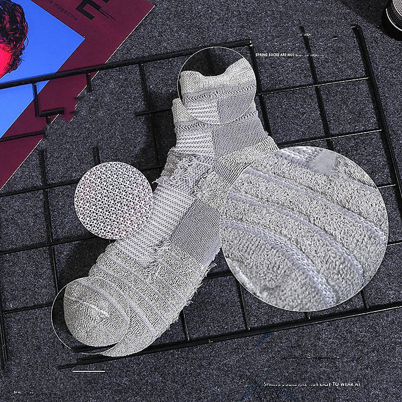 "Men’s Plus-Size Sports Socks"